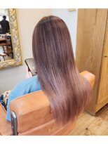 エルムトウキョウ(ELM Tokyo)&nbsp;ピンクベージュのグラデーションカラー☆