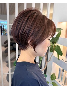 ビファイン 本店(Befine) バーミリオンブラウン と ショート。