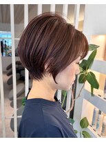 ビファイン 本店(Befine) バーミリオンブラウン と ショート。