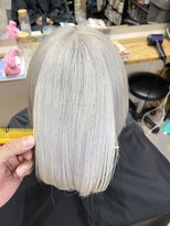 いろあそび 八王子 ホワイトシルバー