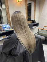 サニー 渋谷(SUNNY)&nbsp;nバレイヤージュ、ハイライト、レイヤーロング、グレーベージュ