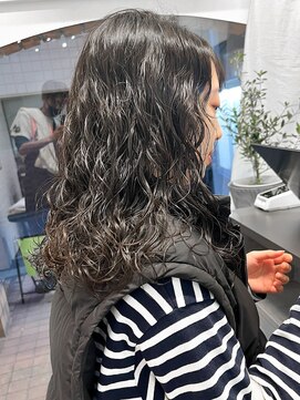 ラレイ ハラジュク(Lalei harajuku) スパイラルパーマウェーブヘアウェーブパーマ20代30代40代50代