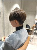 個性派刈り上げショート