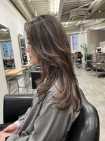 ジーレ(jiire)&nbsp;レイヤー　グレージュハイライト