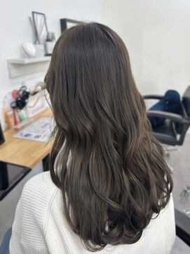ソヨン 栄店(SOYON) 似合わせカット/メルティカラー/グレージュ/ブリーチ無し/小顔