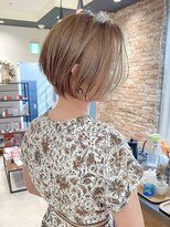 バンプ ギンザ(BUMP GINZA)&nbsp;《30.40.50代》前下がりショートボブ×透明感カラー【湯本】