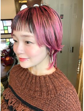 ロイ プラスアティック(roi ＋attic) 谷町六丁目異空間美容室◆毛髪診断士◆髪質改善◆似合わせカット