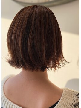 カザック(kazak) 外はねショートヘアー