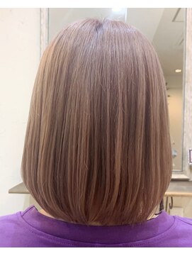 レガロヘアーデザイン(Regalo hair design) Regalo  人気のミルクティーベージュカラー☆