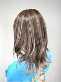 【Ash町田駅前通り店　清水重人】ベージュ明るめハイライト