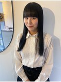 グレーブラックモードなサラ艶大人ロングヘア
