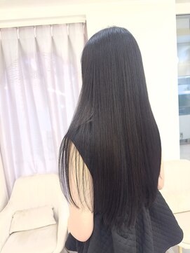 エレノア 梅田 大阪駅前第4ビル店(Eleanor) 黒髪ロングストレートヘア◎