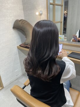 アレクサ 保谷(ALEXA) 艶々ブラウン　TOKIOトリートメント　ゆる巻き仕上げ