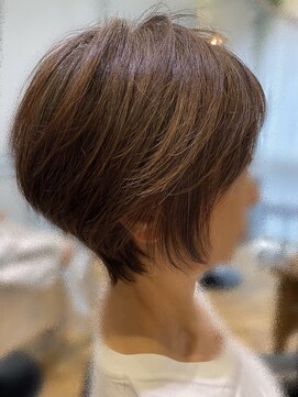ドラマチックヘア 川鶴店 丸みショート