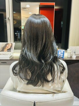 マニクレアーレ 北千住店(mani CREARE) 赤味を抑えるオリーブカラー