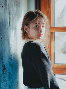 エーバイフー 江坂店(A BY WHO) A BY WHO江坂/外はねミルキーベージュ/ブリーチカラー