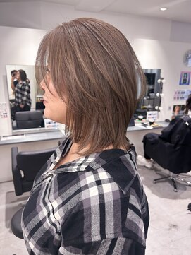 キング(K!ng) 縮毛矯正髪質改善ハイライトレイヤーカット枚方美容室エクステ