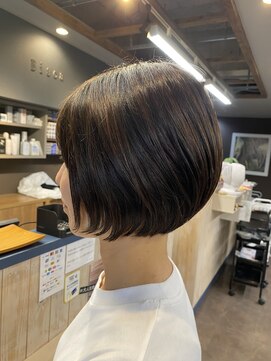 ビスカ(Bisca) ツヤショート