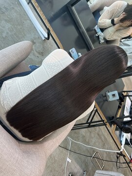 ラヴィエ(RAVIE) 【半田・髪質改善】縮毛矯正/トリートメント/マンツーマン