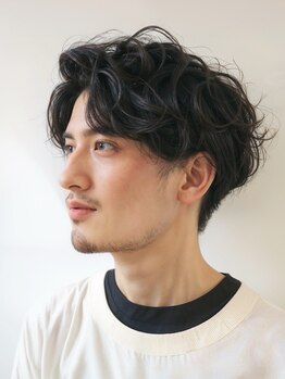 ブロッシー(blossy.)の写真/柔らかい質感×束感で流行の無造作ヘア/セットもしやすい◎[ツイスパ/波巻スパイラル/ニュアンスパーマ]