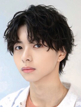 オーシャントーキョーウエスト 心斎橋 (OCEAN TOKYO WEST) ラウンドマッシュセンターパートツイスパシースルーフェザー