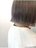 ハイトーングレージュボブ