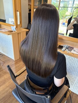 スタイル 袋町(STYLE) ツヤ髪 ストレートパーマ  グレージュ