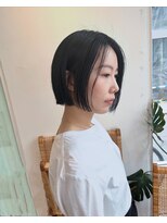 ボットー(Botto.) 前髪なしの大人ぱっつんボブ
