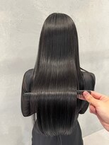 リブロ(LiBro)&nbsp;美髪ダークアッシュ暗めカラーフェミニンロング大人ガーリー