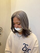 クレエ ヘアー デザイン(creer hair design)&nbsp;大人可愛いセンターパート小顔レイヤー×アンブレラカラー