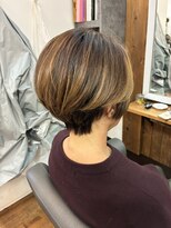 トゥエンティーフォー 和泉店(24)&nbsp;ハイライト丸みショートボブ