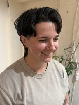 ミンティング(MINTing) 個性派ウルフヘア