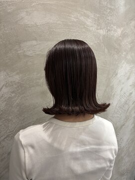 レンネ(Renee) 韓国風切りっぱなし×結べる外はねボブ