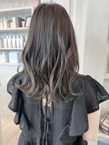 キャアリー(Caary) 福山市美容室Caary透明感グレージュカラーくびれロングヘア