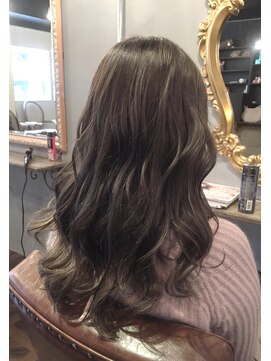 イル(iLu.) ソフトブルーグレー