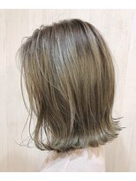 グランアージュ 北千住(grandage)&nbsp;カーキグレージュ☆テラコッタAラインボブ★【榎本樹道】