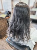 グレージュ裾カラーシルバー