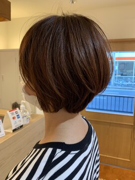 ルプティボア(Le petit bois) ショートボブ