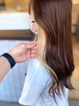 グランドール リュクス(Grandoll Luxe) イヤリングカラー/ブロンド/ホワイトベージュ