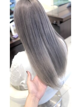 アース 甲府昭和店(EARTH) White beige