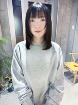 ルーク(LUKE) 伸ばしかけミディ顔周りレイヤー