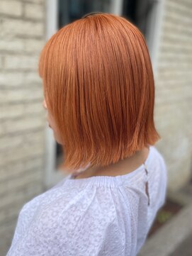 コクーン 辻堂(Cocoon) プツッと外ハネボブ/オレンジ/ダブルカラー/ブリーチ