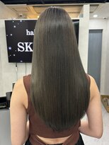 スカイ 本店(SKY)&nbsp;YUICHI__オリーブグレージュ