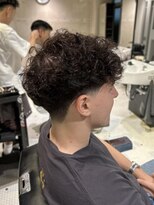 フランクスバーバーザスタンド(Frank’s barber the stand)&nbsp;スペインカール/スパイキーショート/フェザーパーマT