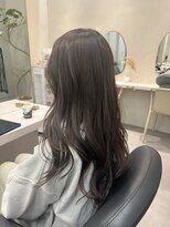 エイト 武蔵小杉店(EIGHT)&nbsp;伸びても自然に馴染む、透明感のある暗カラー