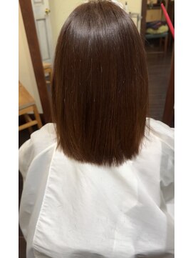 ウニヘアー(uni hair) レイヤー映える髪質改善縮毛矯正