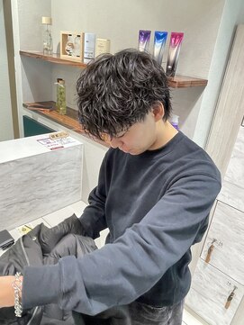 アース オーセンティック 松山銀天街店(EARTH Autentic) シャドウパーマ