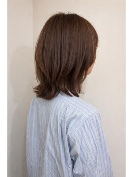 ペスカケイクリエイティブ(PESCA K-CREATIVE) 大人グレージュ×くびれミディアムレイヤー