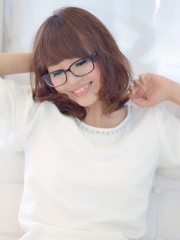 ヘアールームシュシュ(hair room chou-chou)の写真/オシャレに妥協したくないママさんに最旬×時短スタイルをご提案☆お子様も一緒に連れていけるのも◎