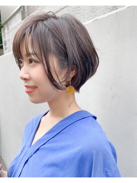 ヴォイス(VOICE) くびれと丸みの夏ショート　【外苑前 MEGU】